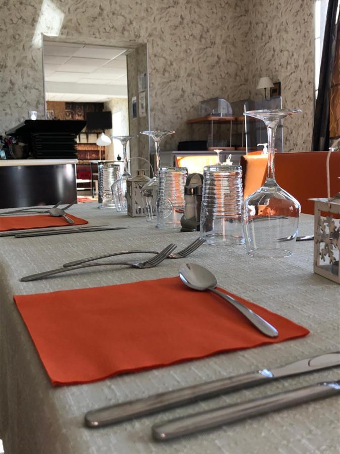 Logis Hotel Beaudon ピエールフォン エクステリア 写真