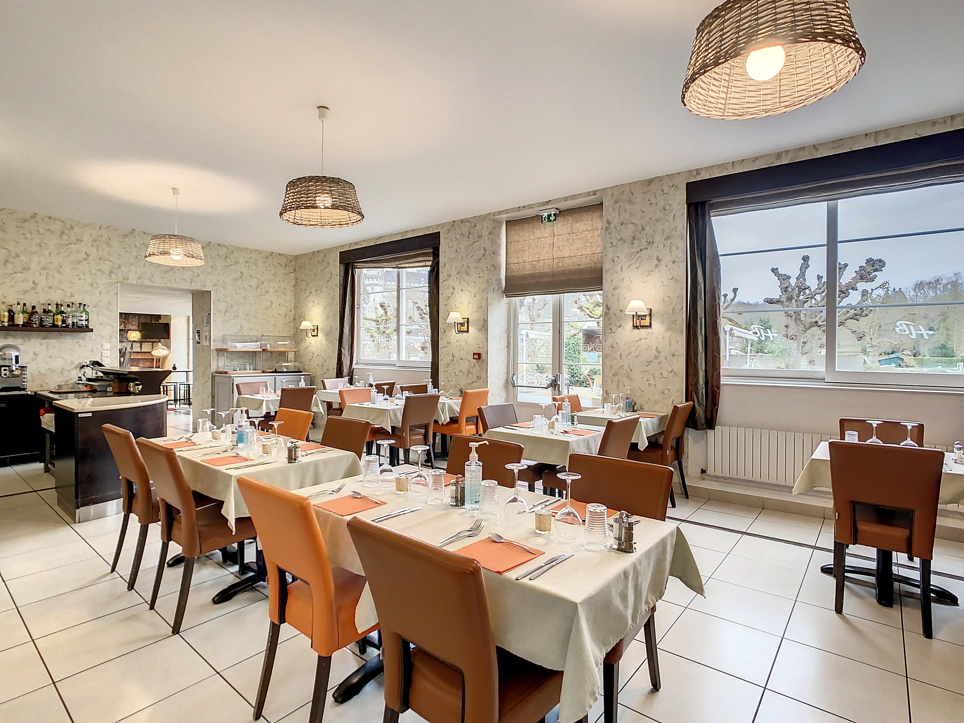 Logis Hotel Beaudon ピエールフォン エクステリア 写真