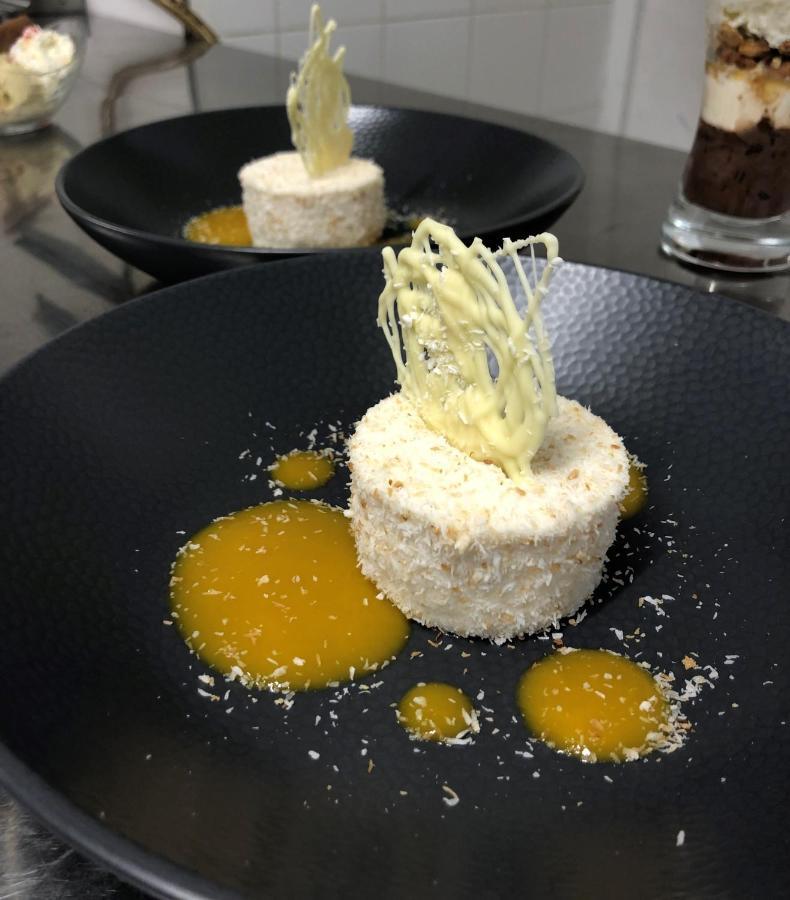 Logis Hotel Beaudon ピエールフォン エクステリア 写真