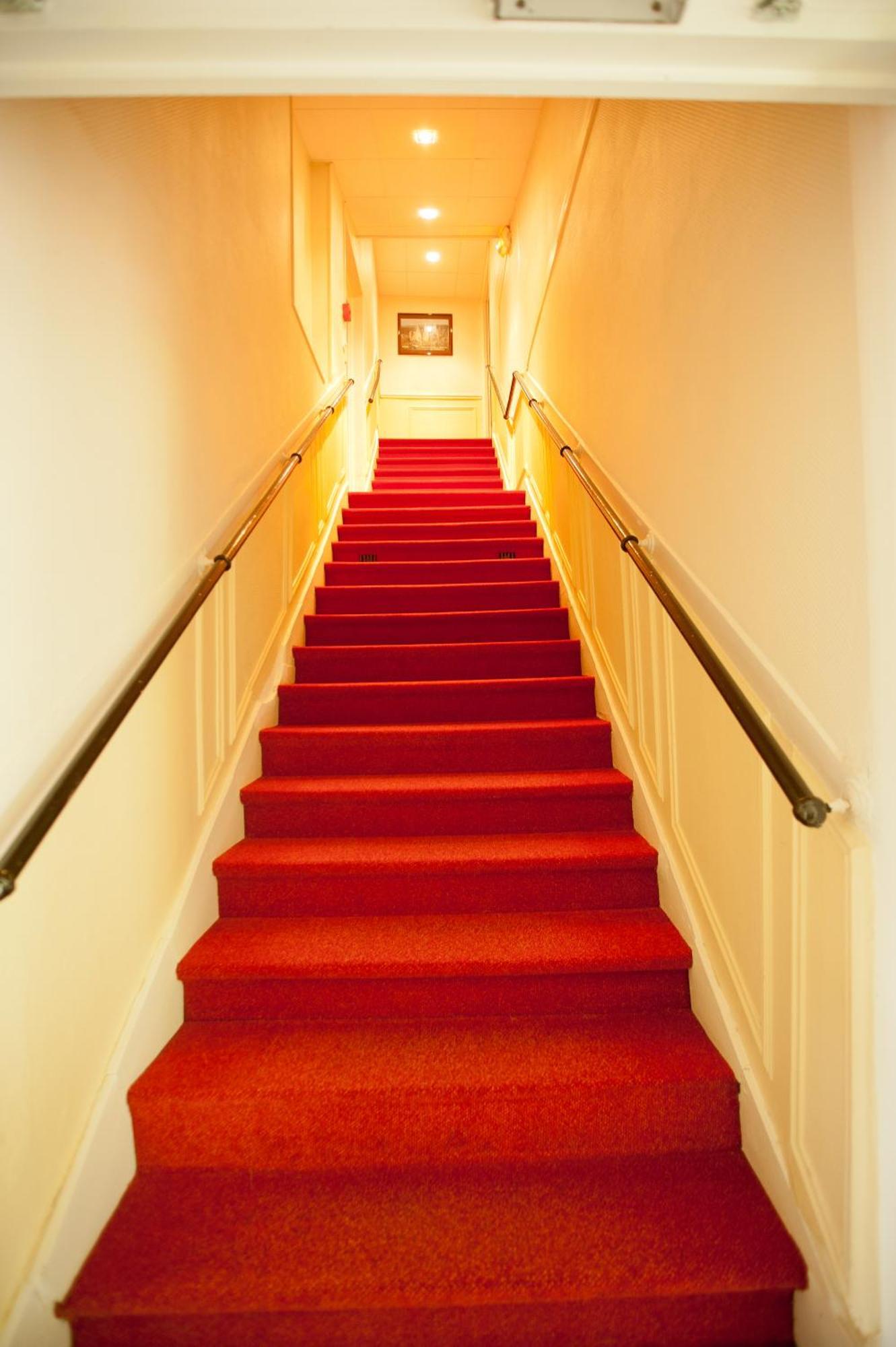 Logis Hotel Beaudon ピエールフォン エクステリア 写真