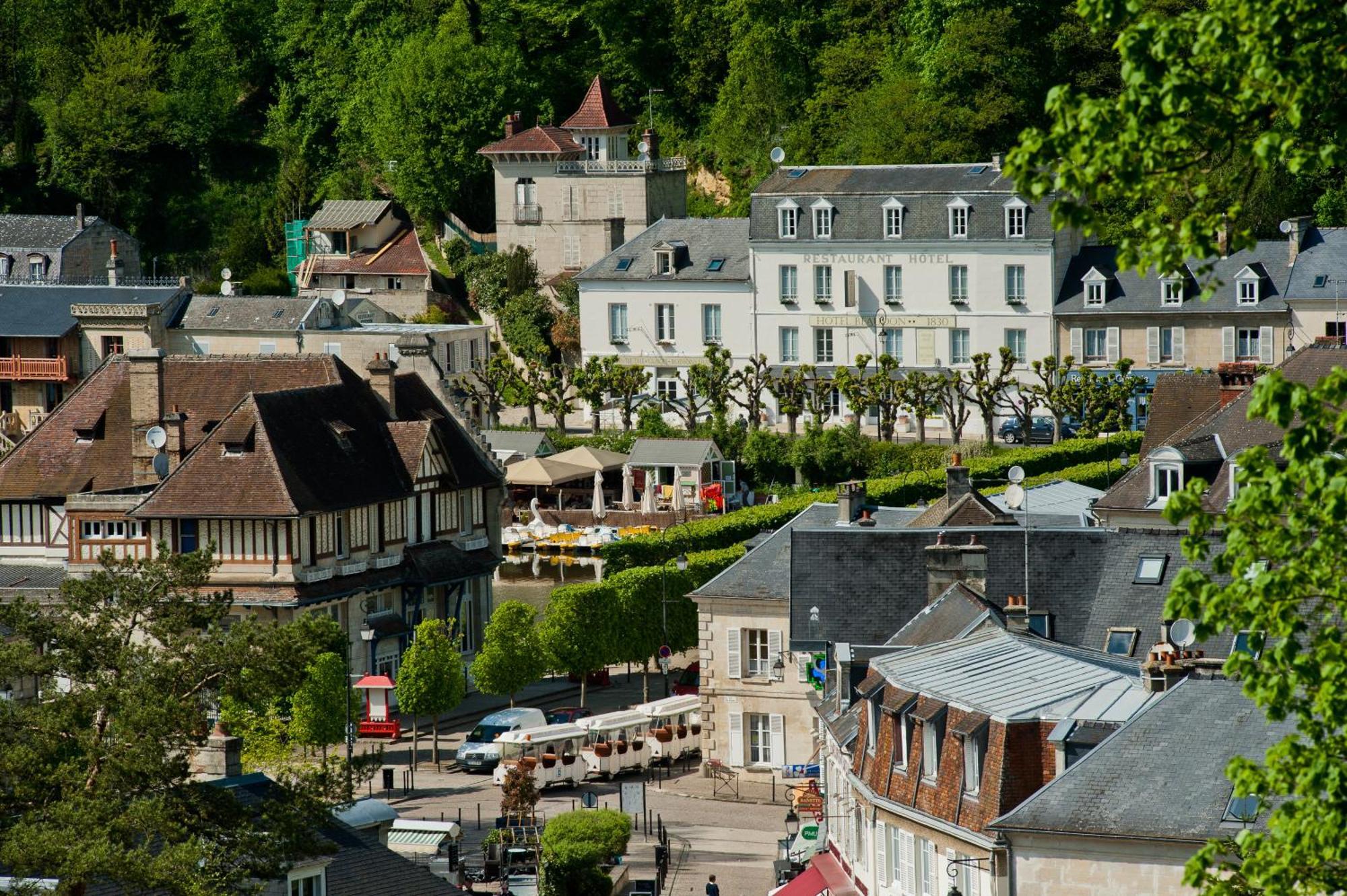 Logis Hotel Beaudon ピエールフォン エクステリア 写真
